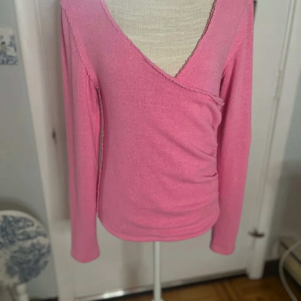 NWOT Free People Like a Boss cotton sweater in deep  pink  size large - Picture 4 of 8